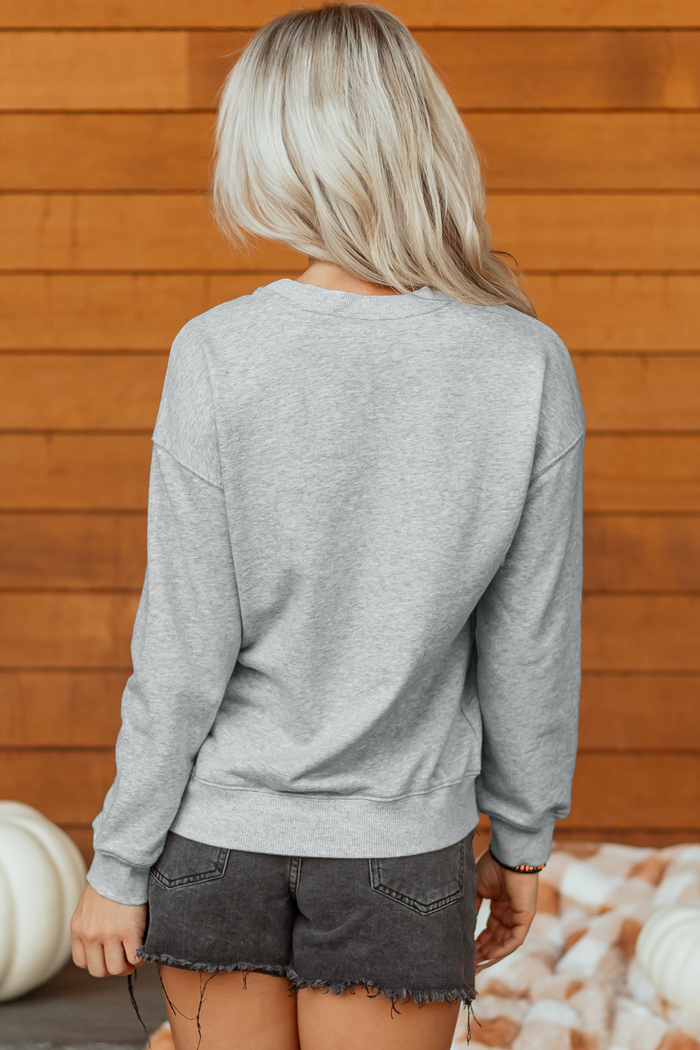 Gray Spooky Halloween Ghost Sequin Patched Sweatshirt