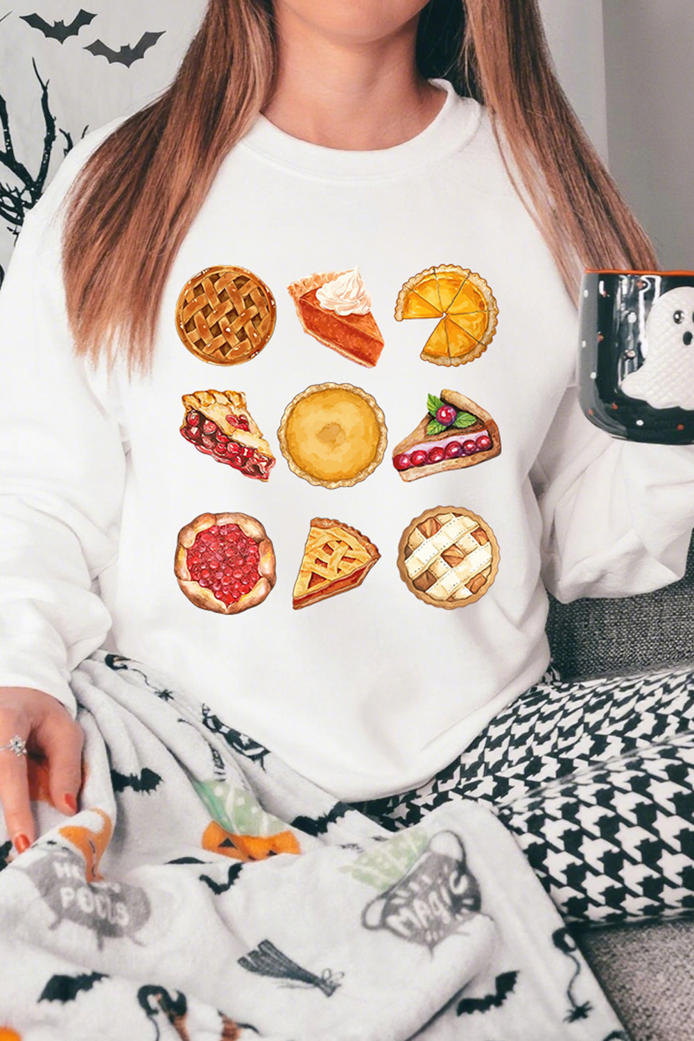 White Yummy Pie Graphic Thanksgiving Sweatshirt