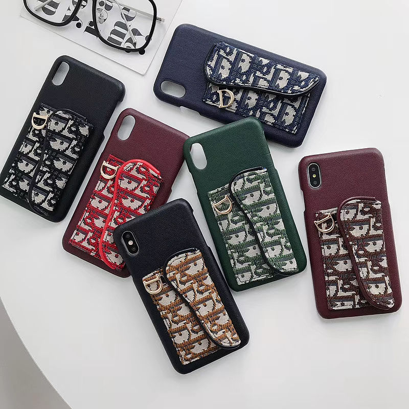 ディオール サドル iphone15/15pro ケース ハイブランド アイフォン14pro max/13proケース 小銭入れ DIOR iphone12/11 ケース 背面収納 ブランド iphonexs max 携帯ケース 夫婦 お揃い