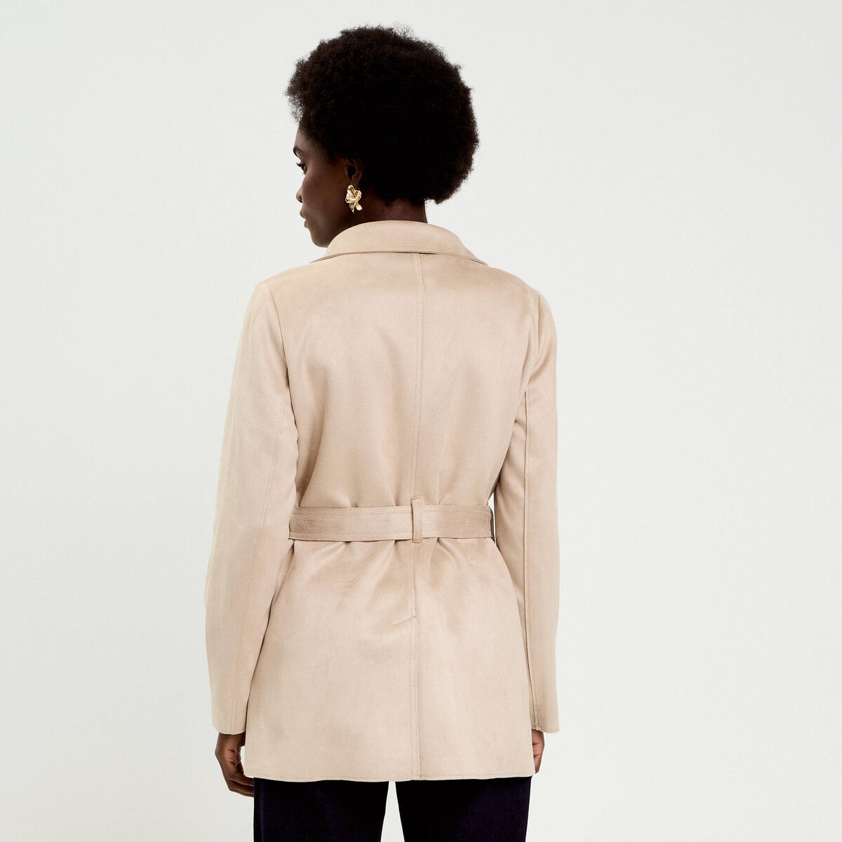 Trench court ajusté col tailleur beige femme