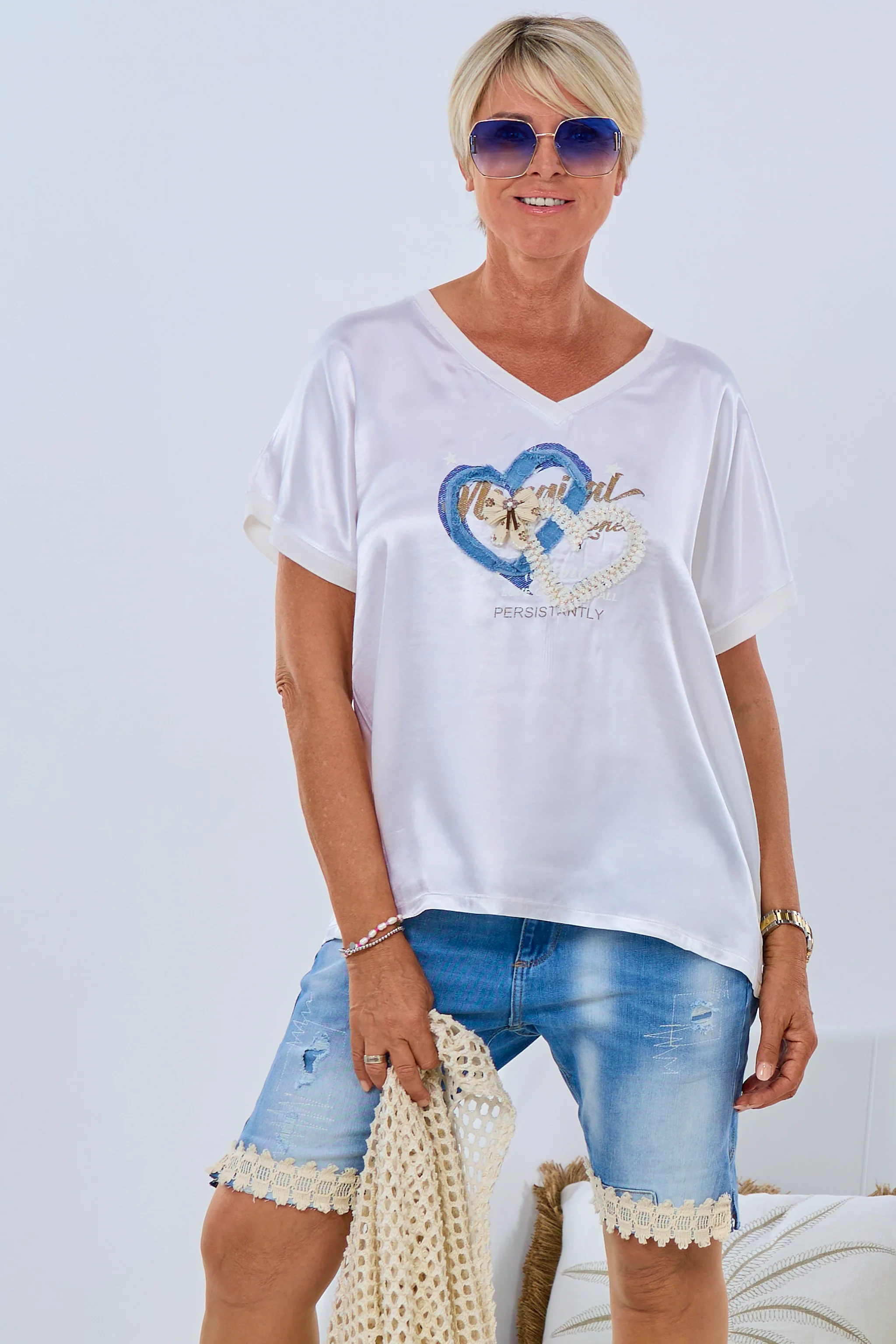 Satin Shirt mit Herzen, ecru