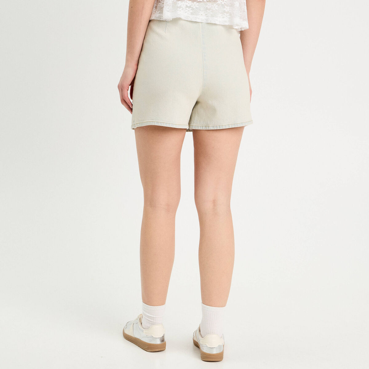 Jupe-short trapèze en jean denim bleach femme