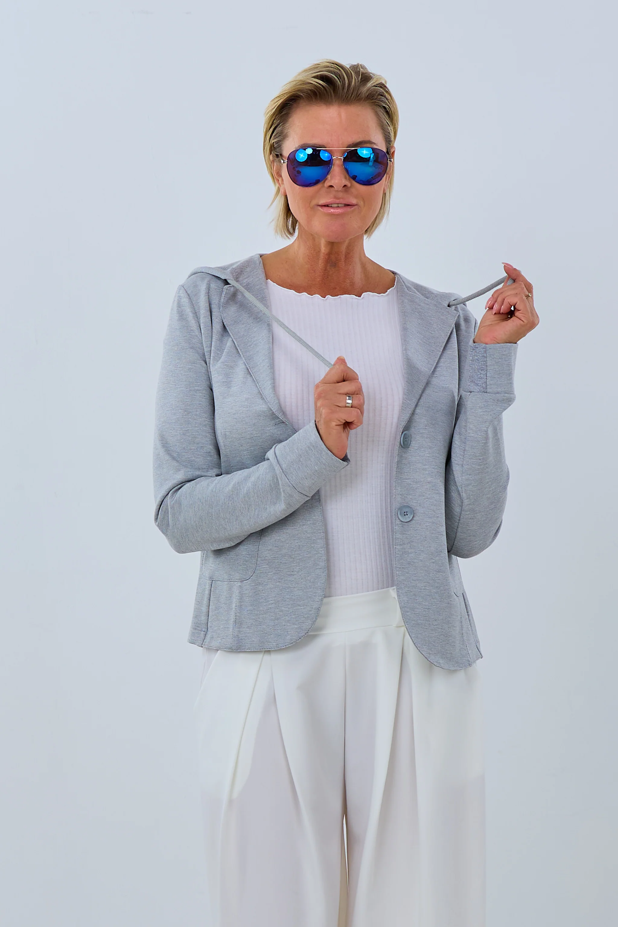 kurzer Kapuzenblazer, grau