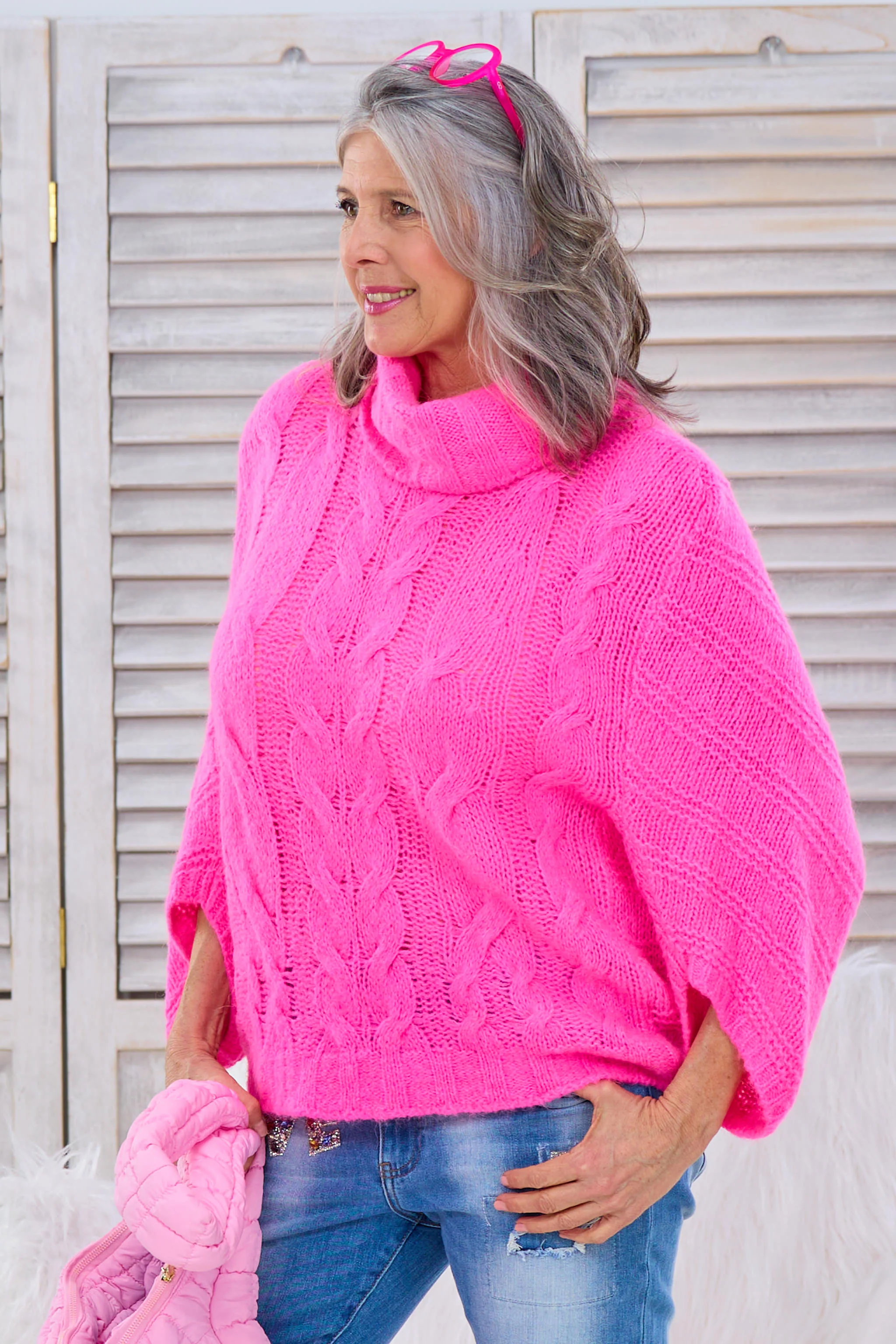 Strickpulli mit Rollkragen und Zopfmuster, pink