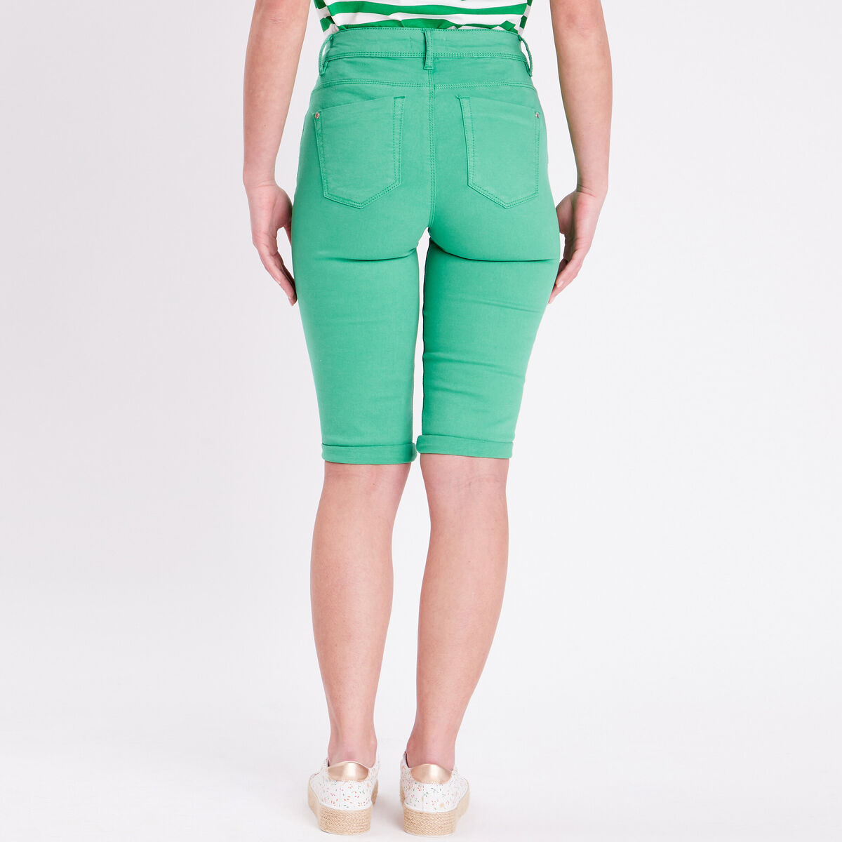 Pantacourt vert femme