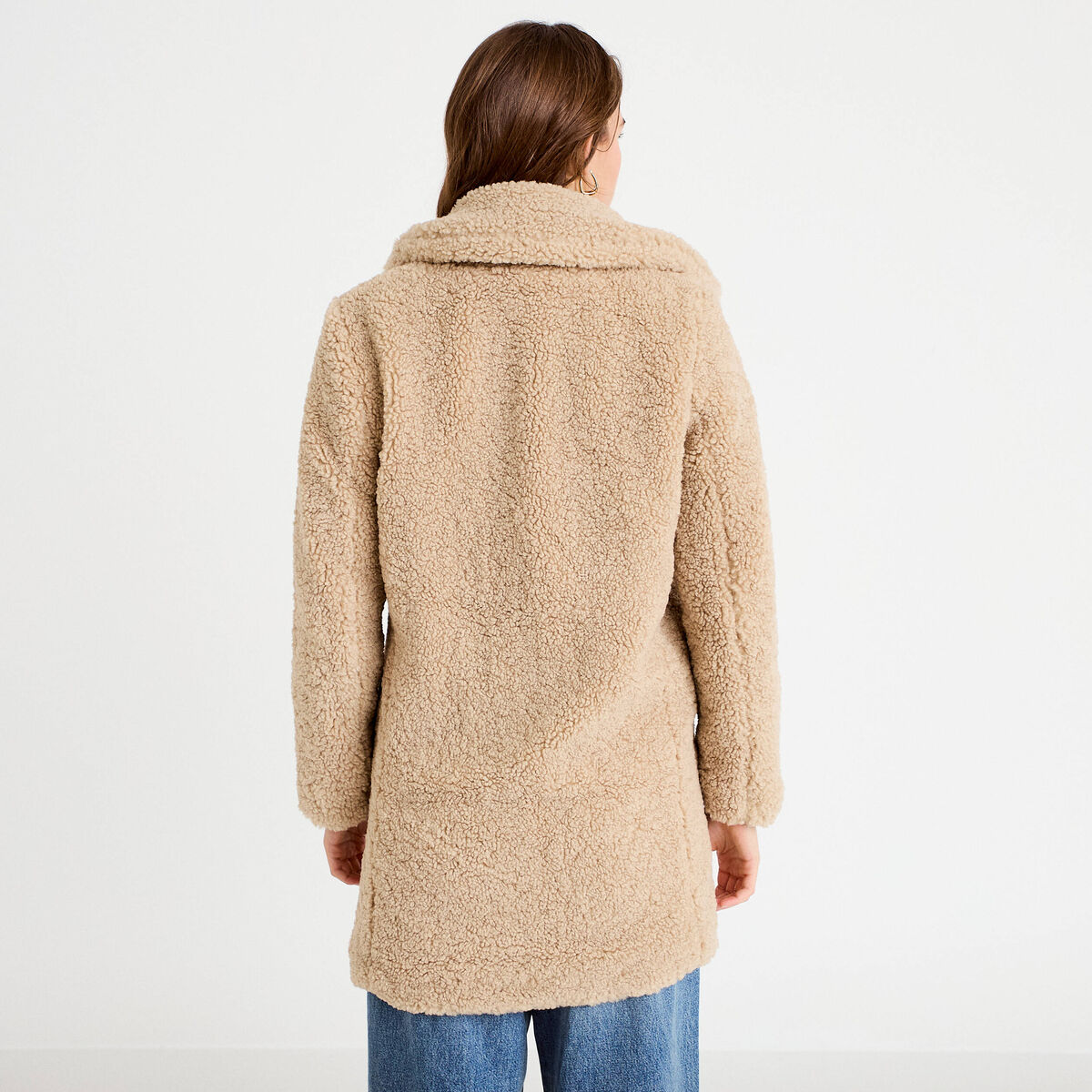 Manteau droit mi-long en bouclette beige femme