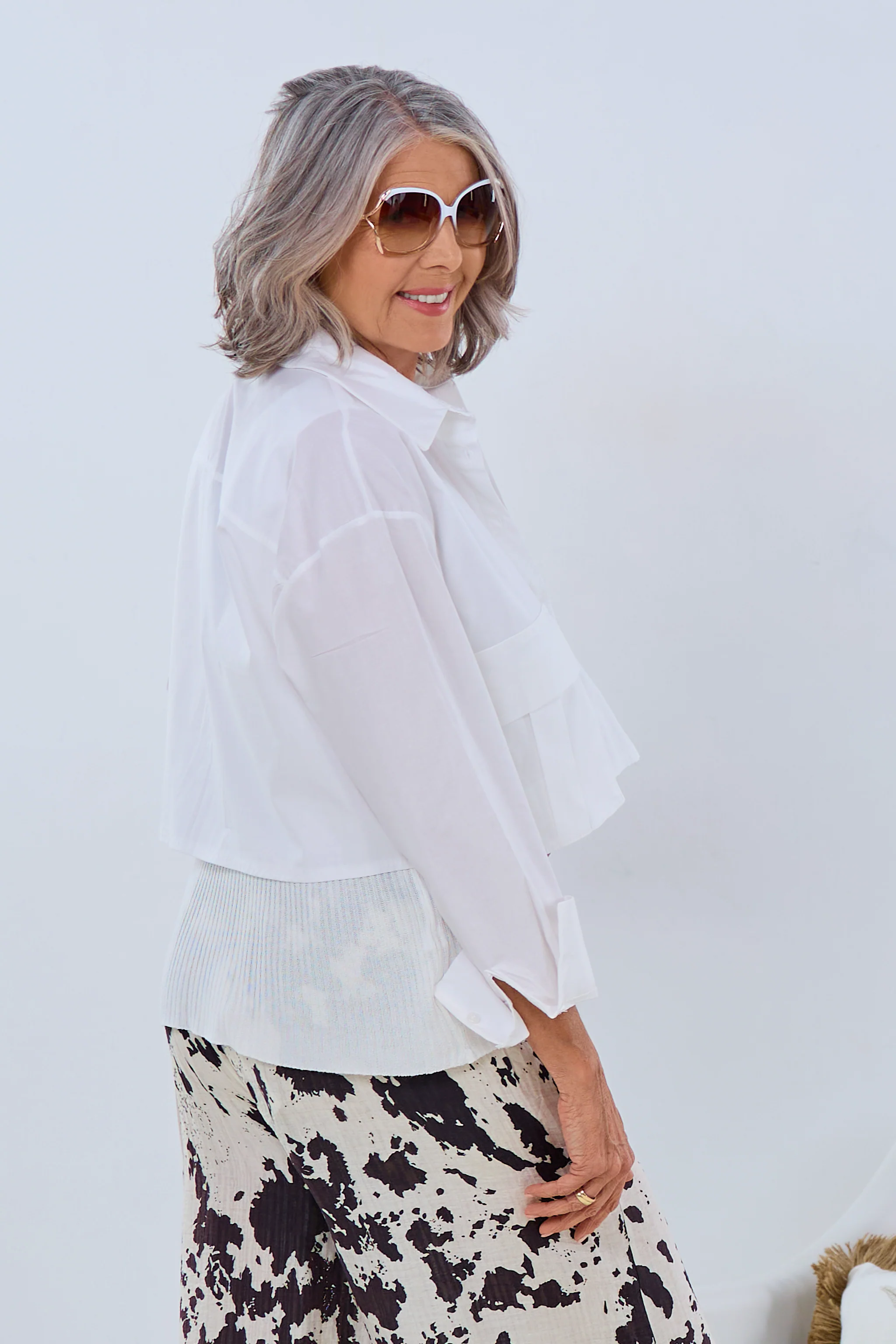 Cropped Bluse mit Taschen, weiß