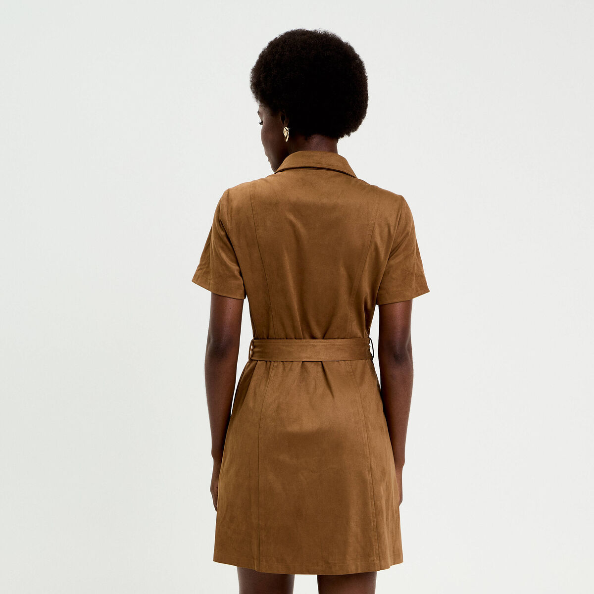 Robe boutonnée aspect daim marron foncé femme