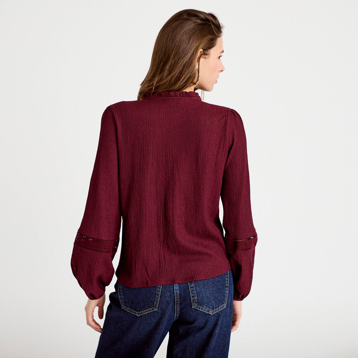 Blouse broderie col V manches longues bordeaux femme