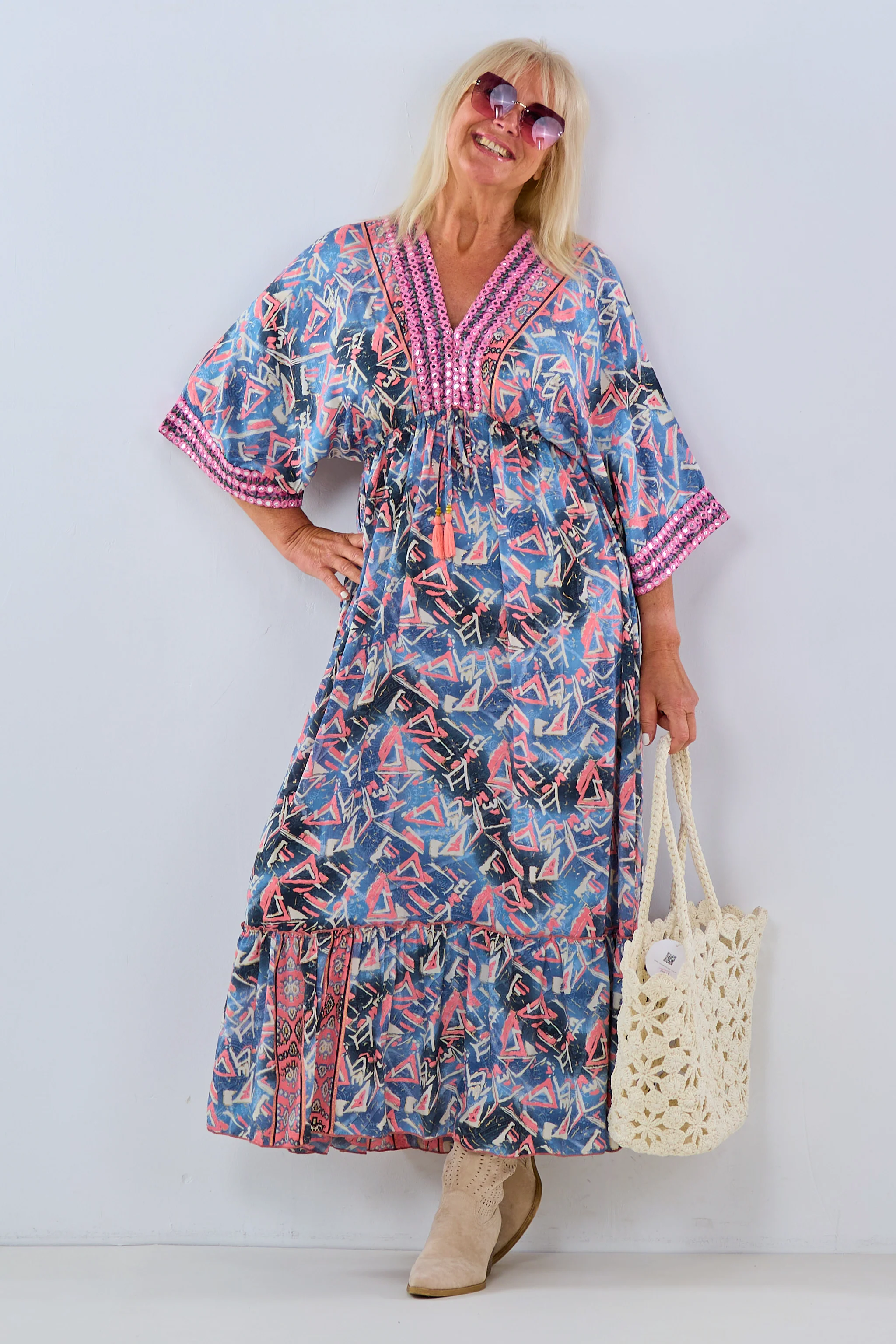 Langes Kleid im Boho-Style, dunkelblau-rosa