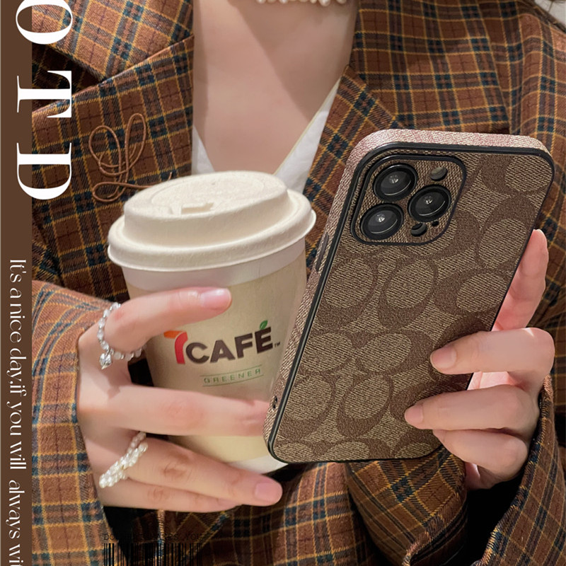 コーチ iphone17/17pro ケース coach スマホケース iphone16プロ 韓国 流行り iphone15/14 ケース ブランド メンズ iphone ケース 可愛い