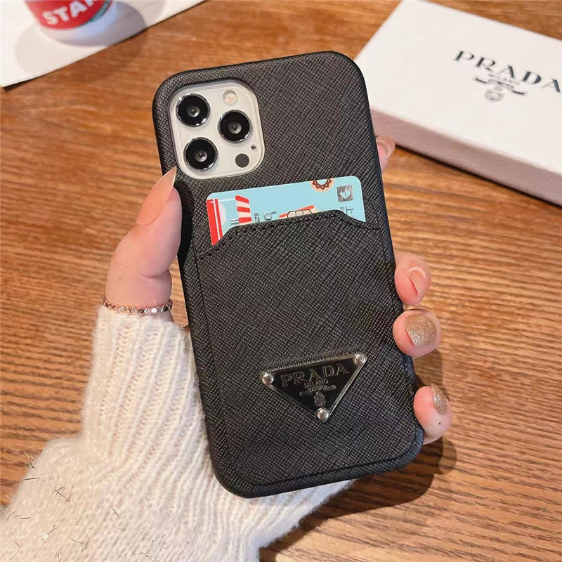 プラダ スマホケース 大人っぽい prada風 iphone16/15pro max ケース カード収納 薄い アイフォン14/13proケース お揃い ブランド 携帯カバー iphone12/11 頑丈 おしゃれ