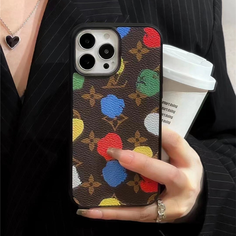 草間 彌生xルイ ヴィトン アイ フォン17/16proケース iphone15/14promaxケース ハイ ブランド vuitton スマホケース iphone13/12 ケース ブランド 可愛い iphone ケース 芸能人