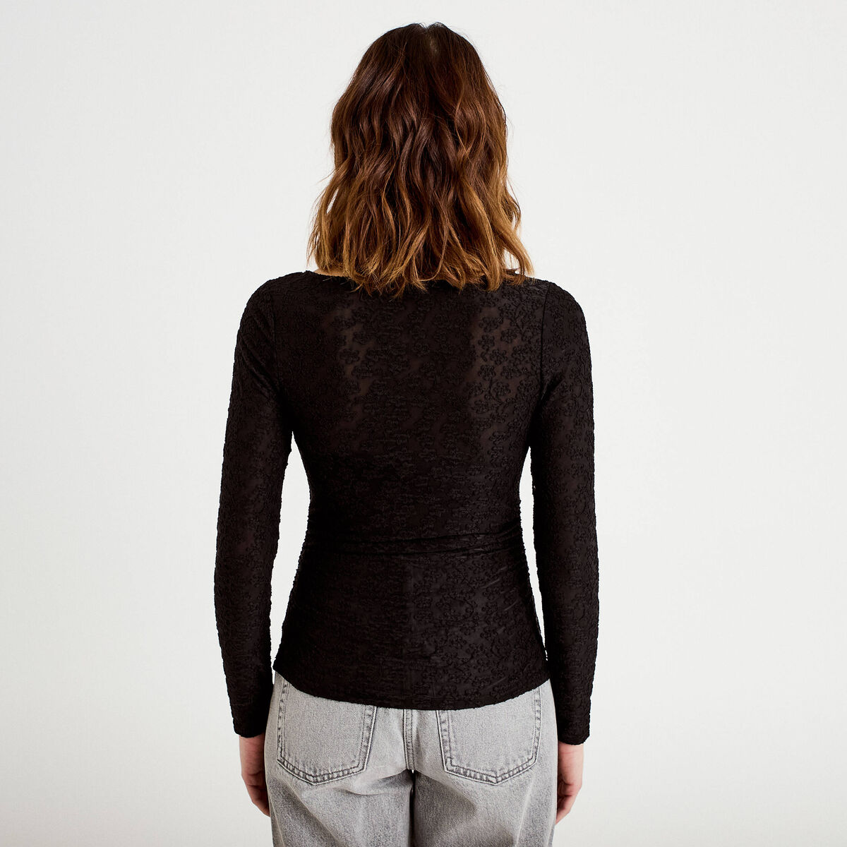 T-shirt motif en relief noir femme