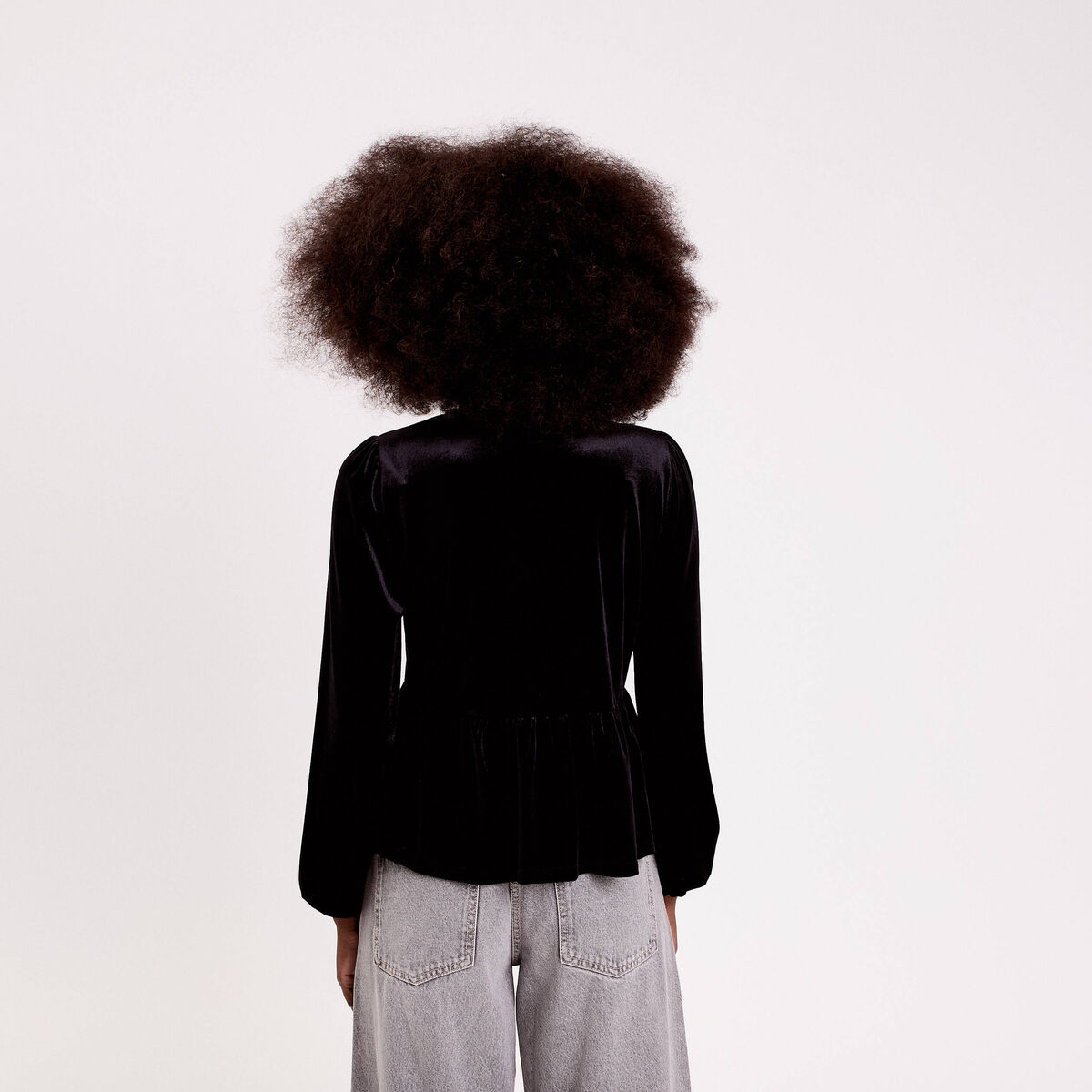 Blouse nouée en velours noir femme