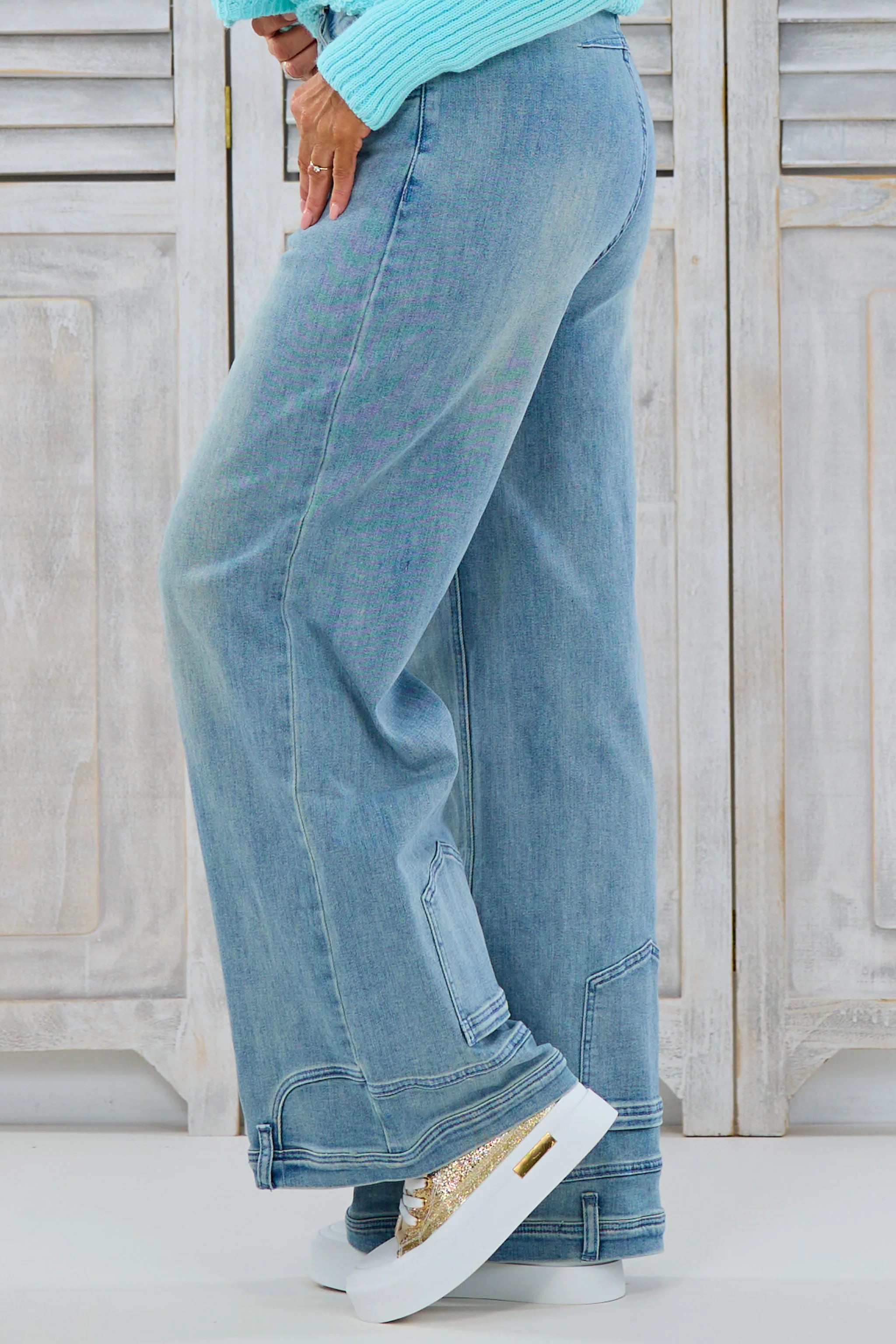 Stylische Jeans, denim