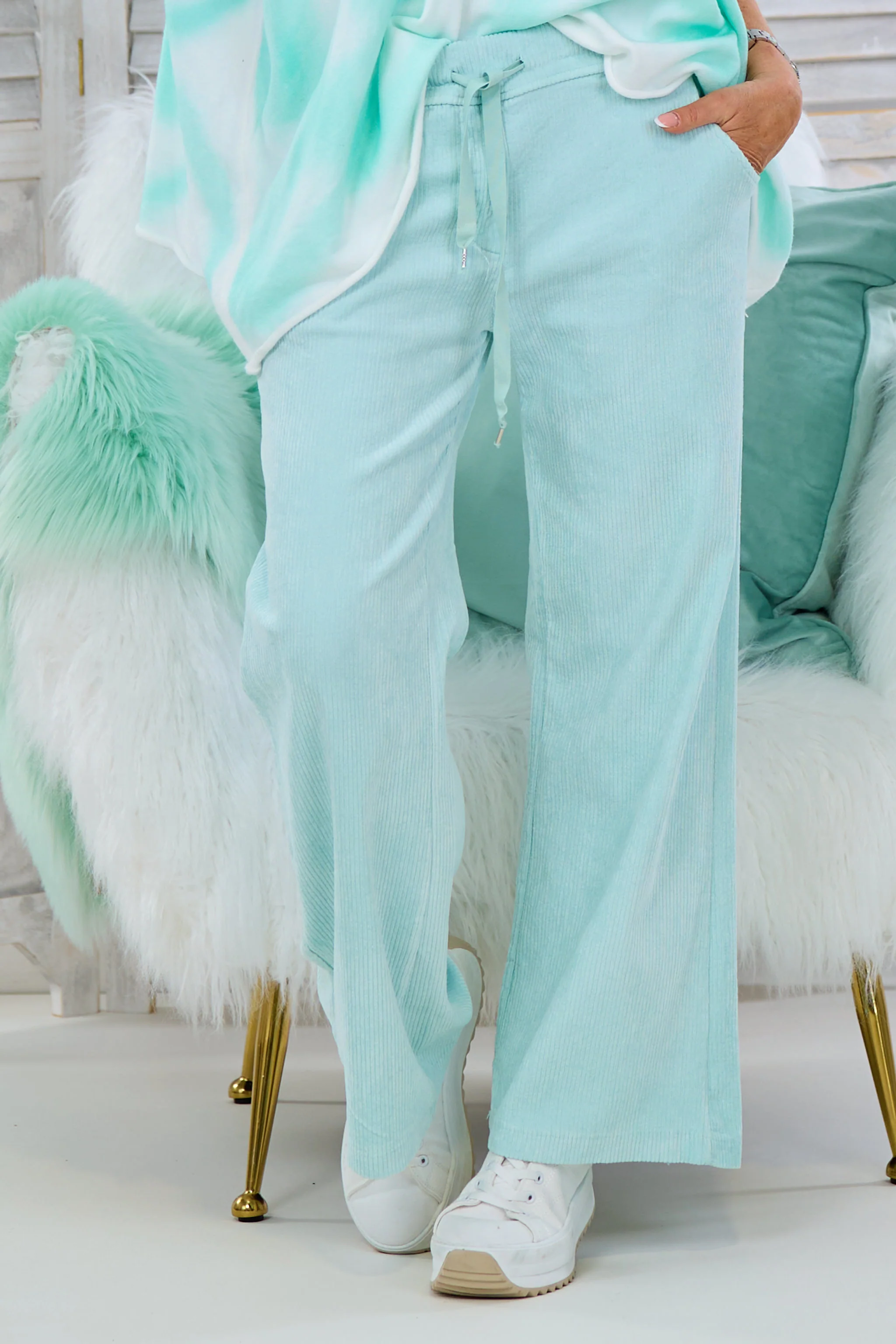 Cordhose mit geradem Bein, mint