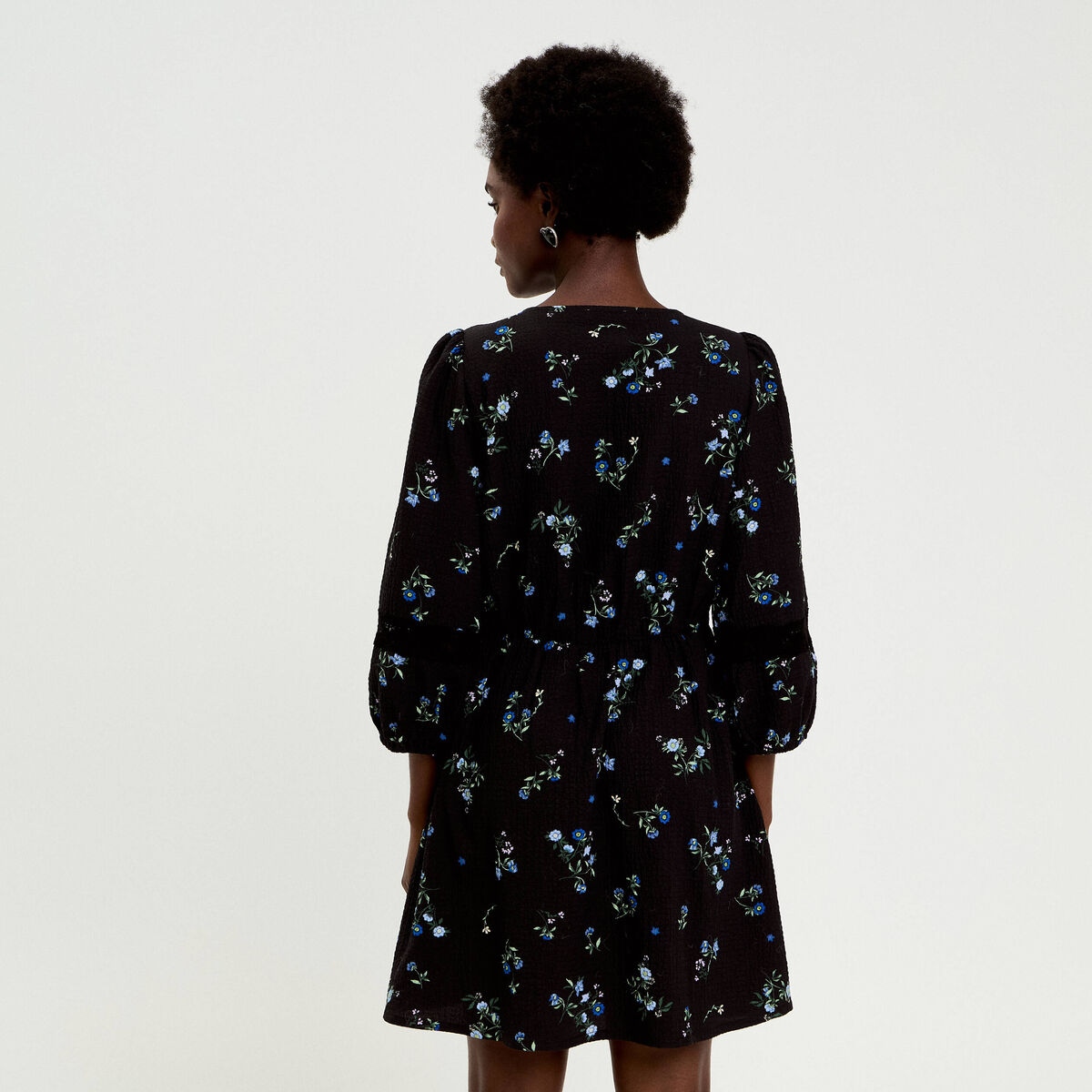 Robe évasée col v manches longues noir femme