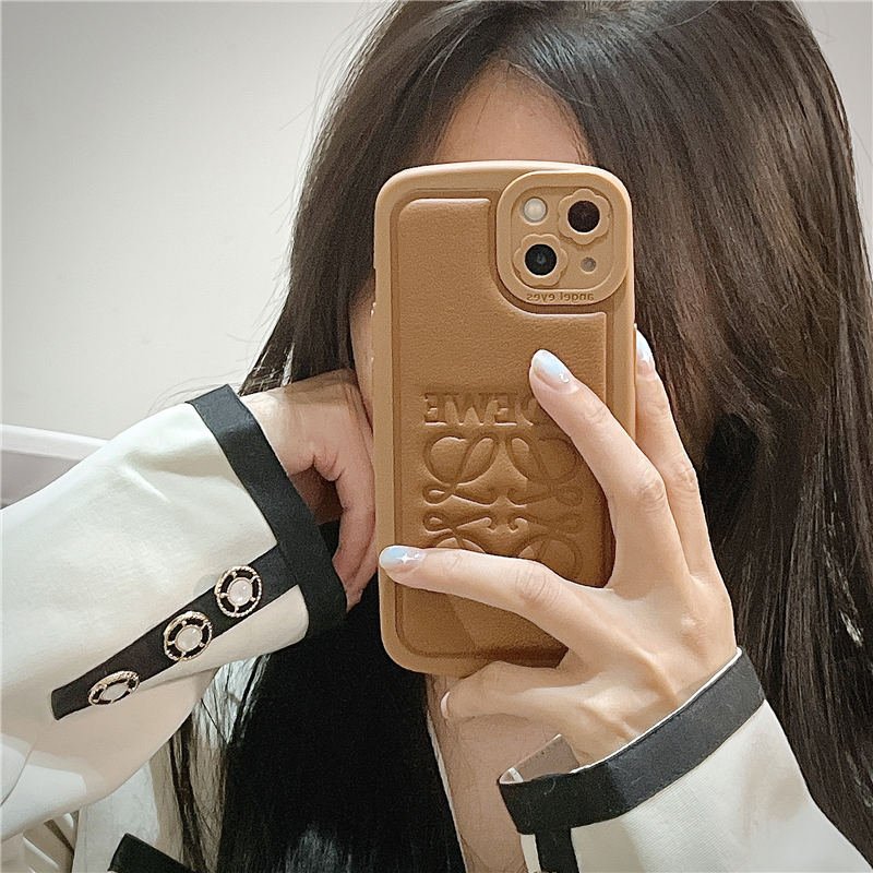 ロエベ スマホケース 革 おしゃれ iphone16 16proケース loeweアナグラム iphone15pro max/14/13 ケース カップル おそろい アイフォンテン iphonexsケース 安い 可愛い