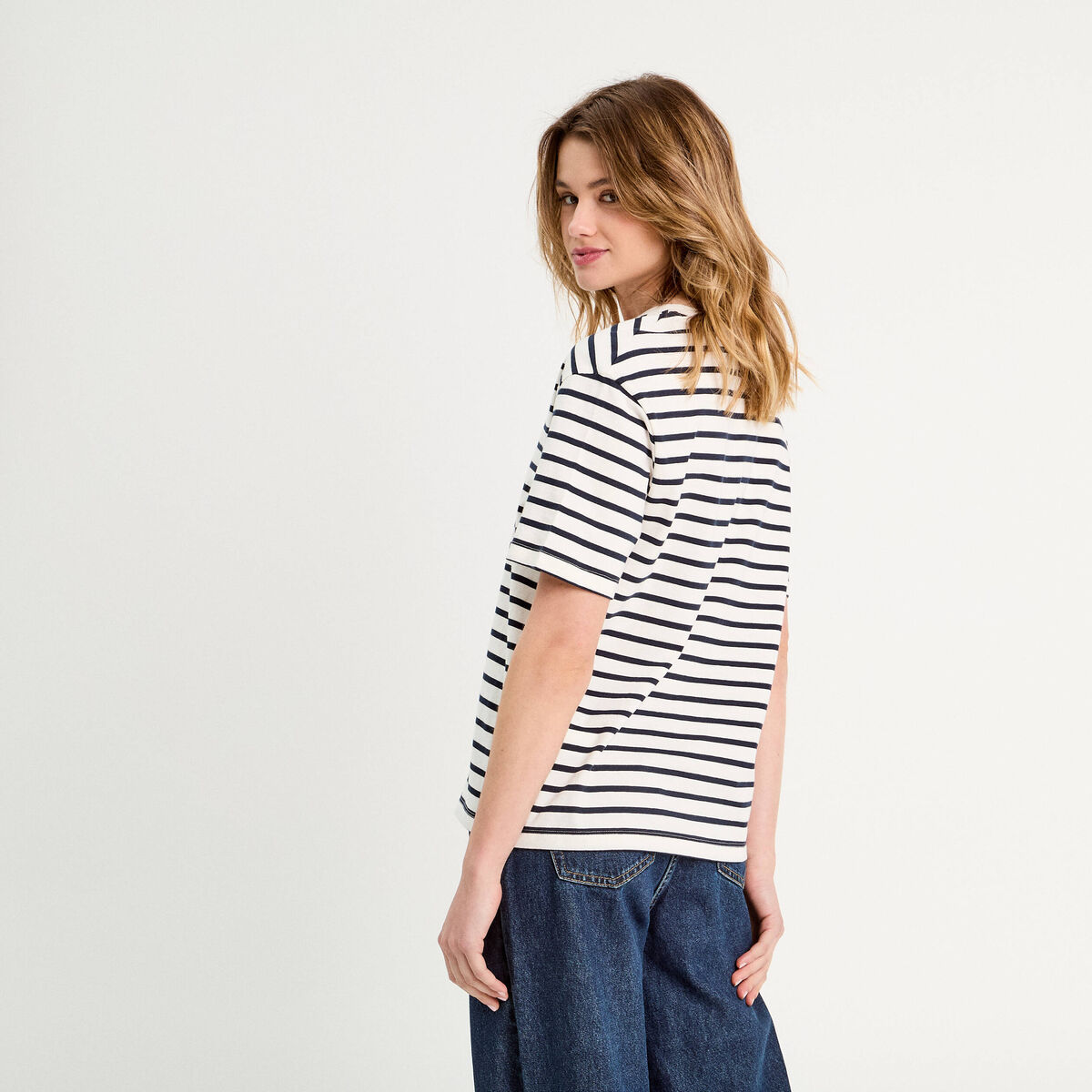 T-shirt oversize col en V bleu foncé femme