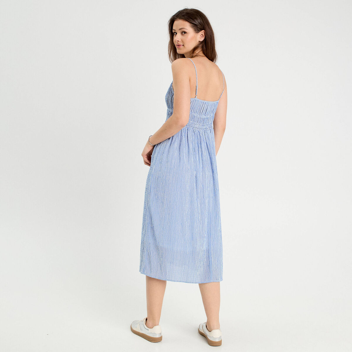 Robe midi évasée bretelles bleu clair femme