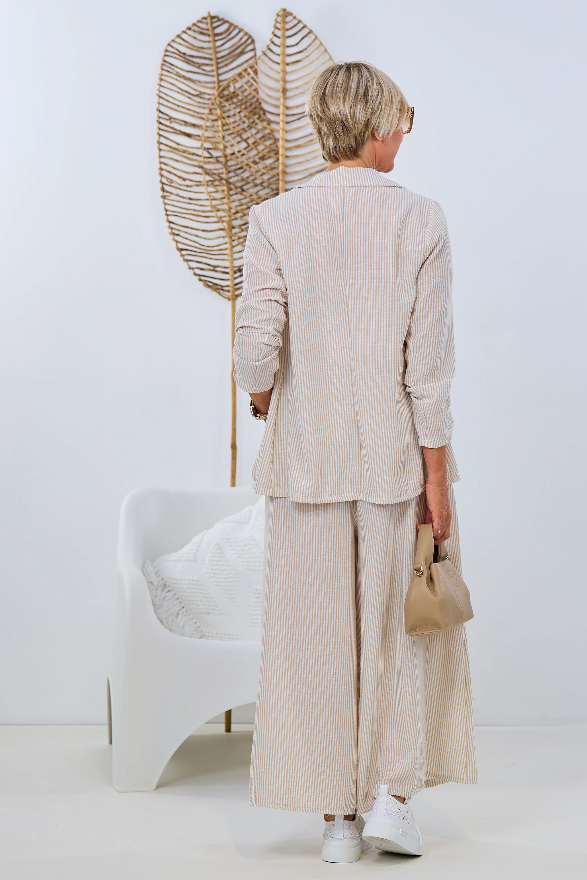 gestreifter Blazer, beige