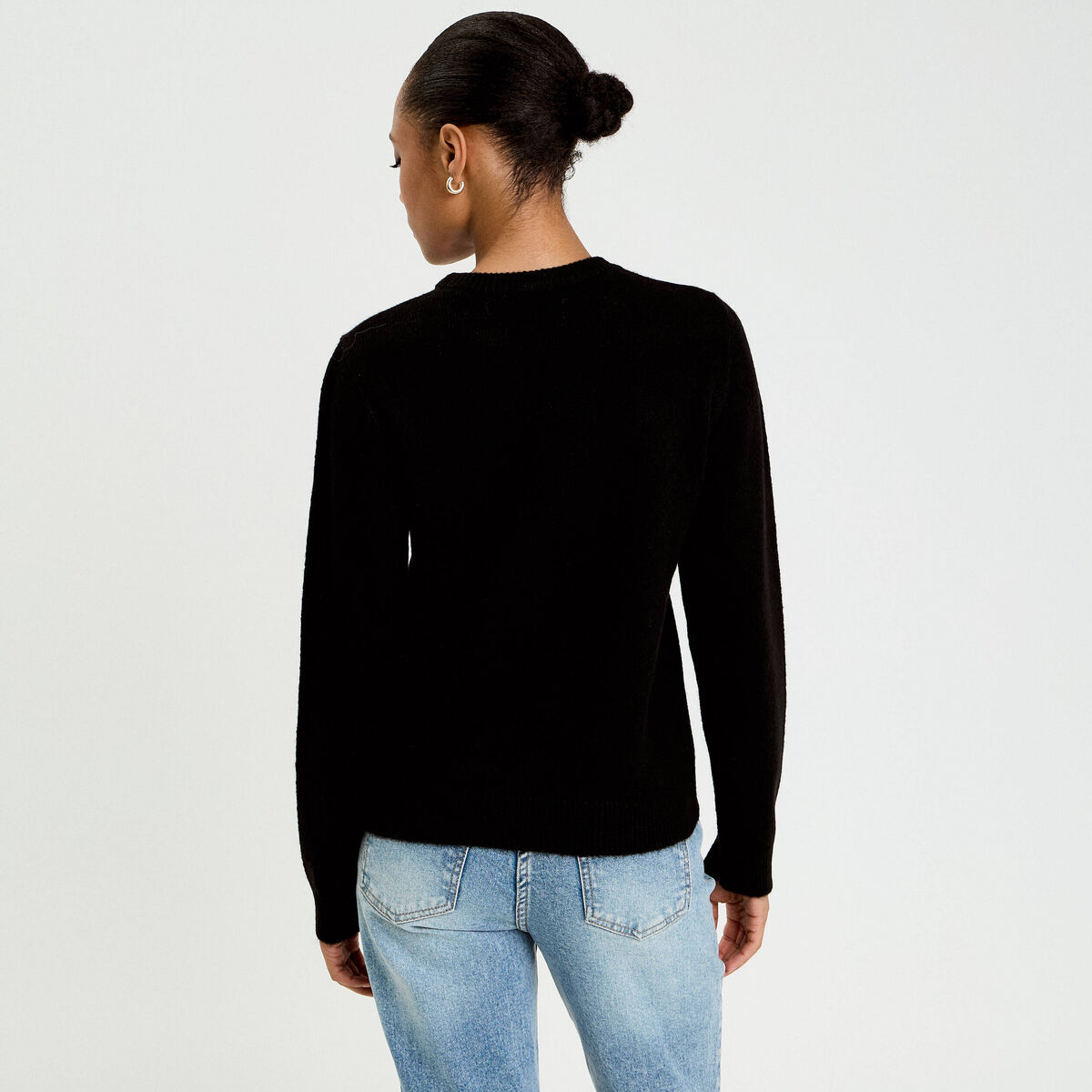 Pull motif noeud noir femme