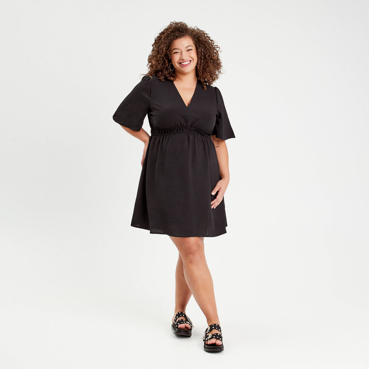 Robe évasée taille élastiquée noir femme