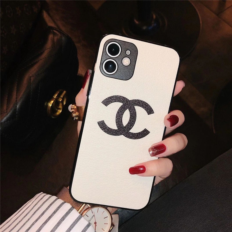シャネル 新作 iPhone16/15proケース シンプル 白 chanel iphone14/13pro 保護カバー ココ マーク アイフォン12/11 携帯ケース パロディ ブランド iphonexs max スマホケース オリジナル おすすめ