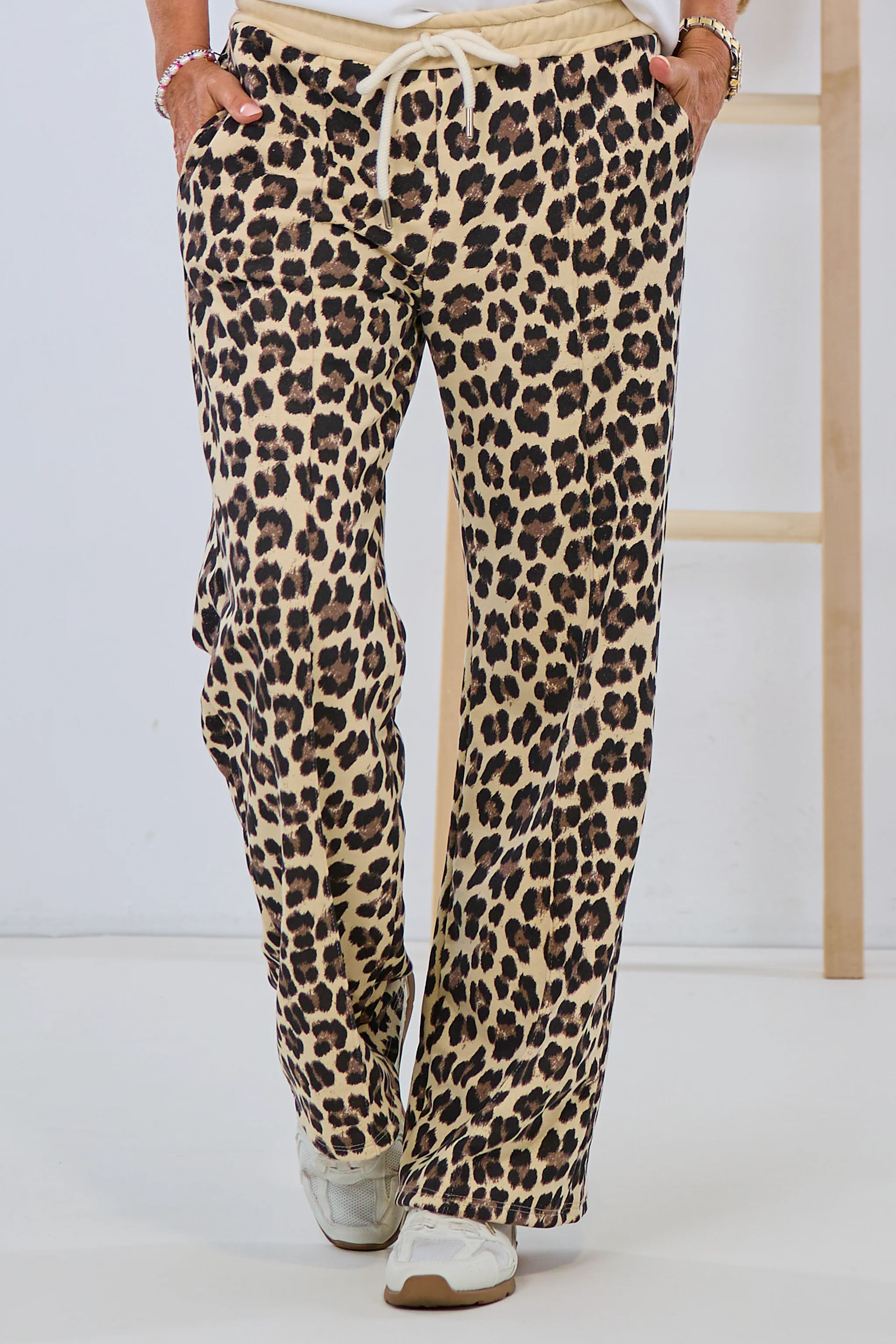 Sweathose mit Biese, beige-leo