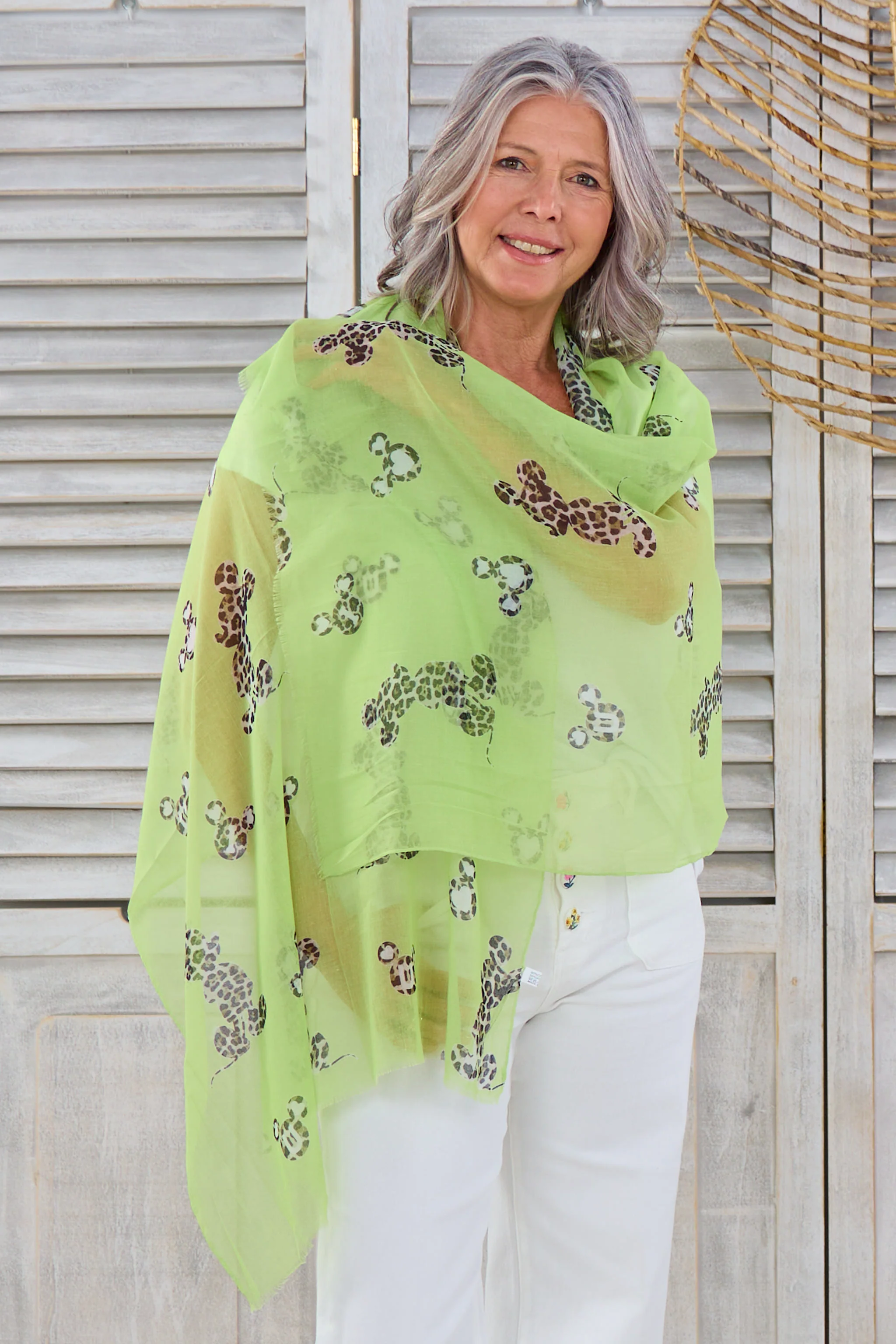 Feines Tuch mit Leo-Maus, lindgrün