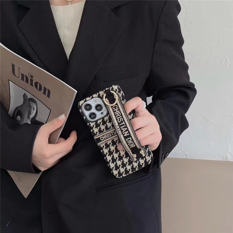 dior アイ フォン17/17pro ケース ベルト付き iphone16pro/15 ケース おしゃれ ディオール iphone14/13pro アイフォン12pro max カバー 大人 女子 iphone11 保護ケース 千鳥柄