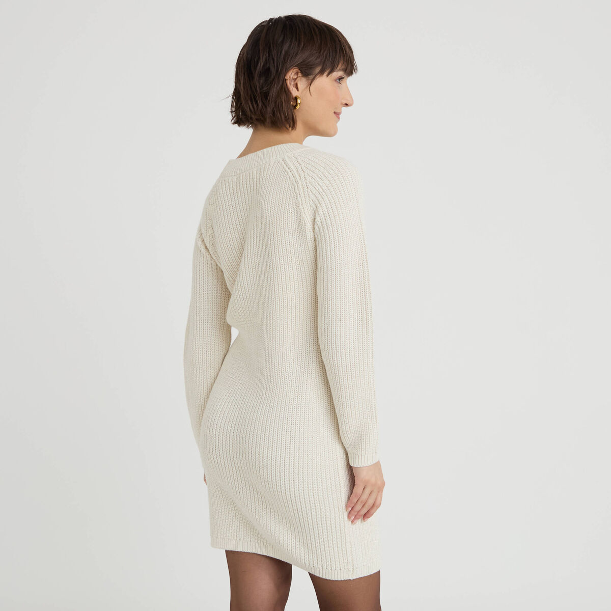 Robe pull détails de boutons ecru femme
