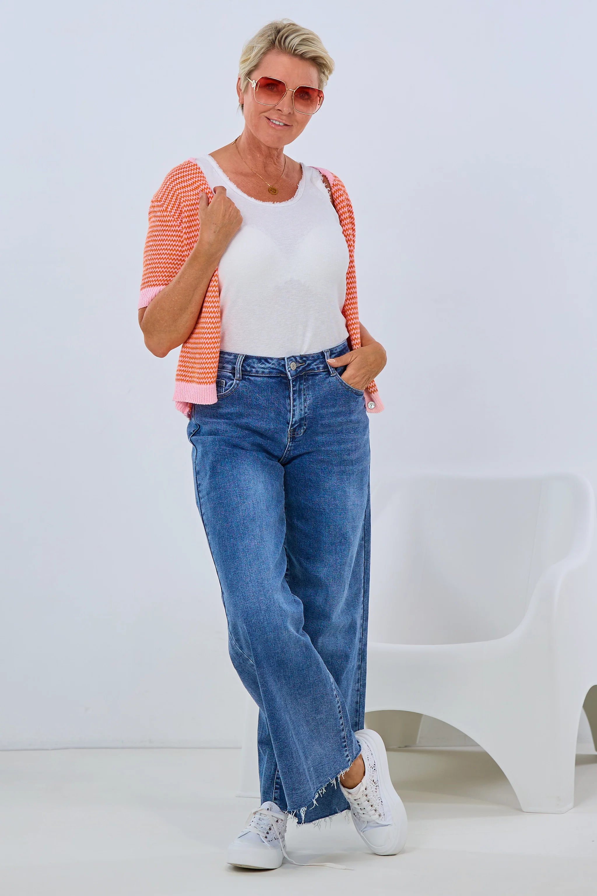 Mid Waist Jeans mit weitem Bein, dark denim