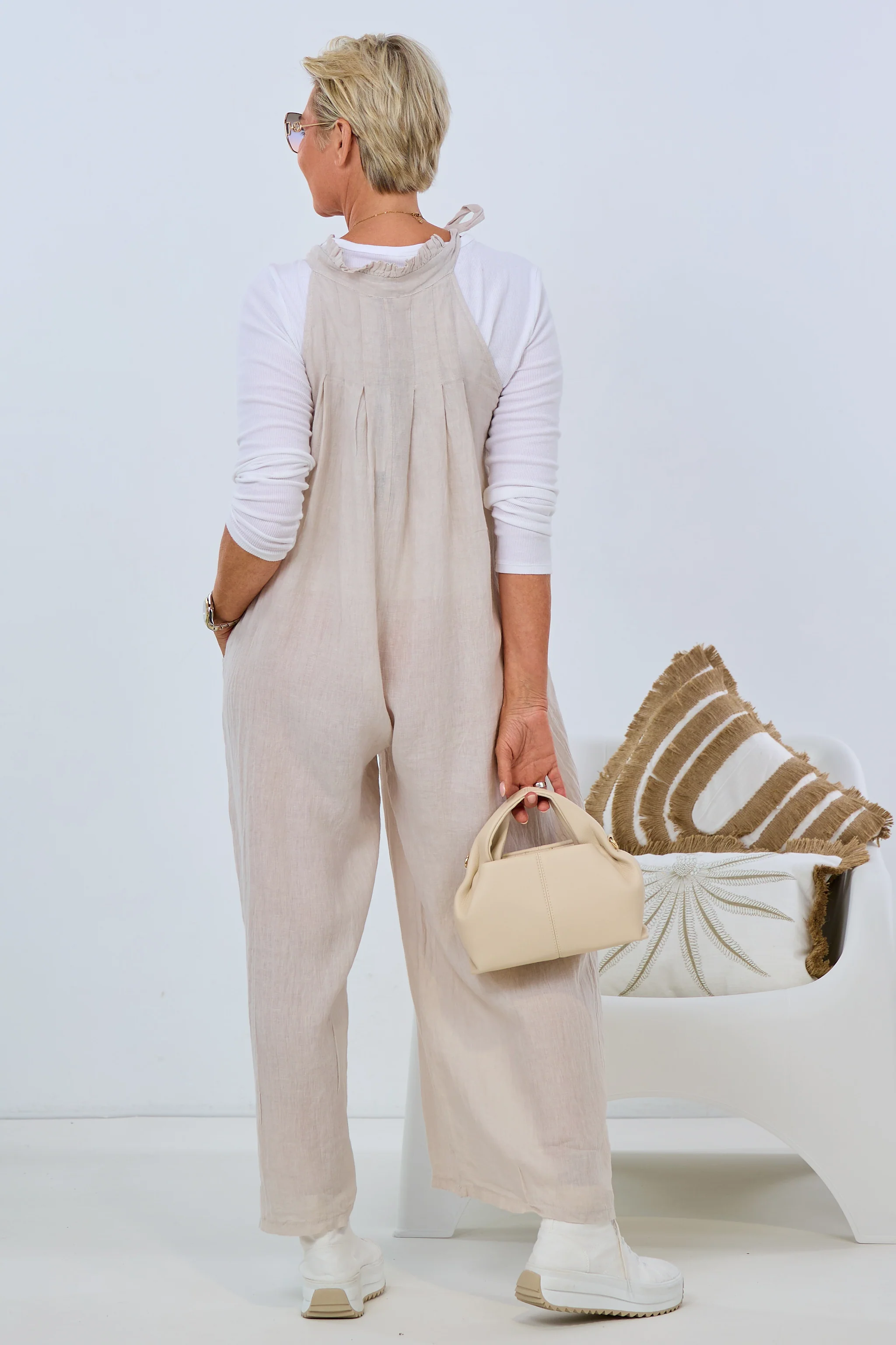 Leinen Overall mit Schleife, beige