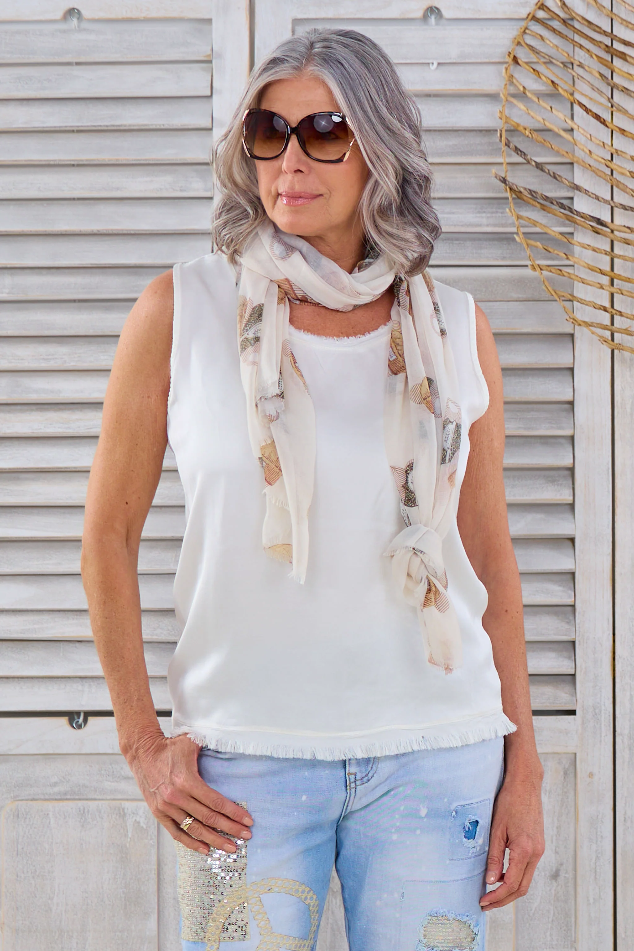 Feines Tuch mit Bärchen, beige