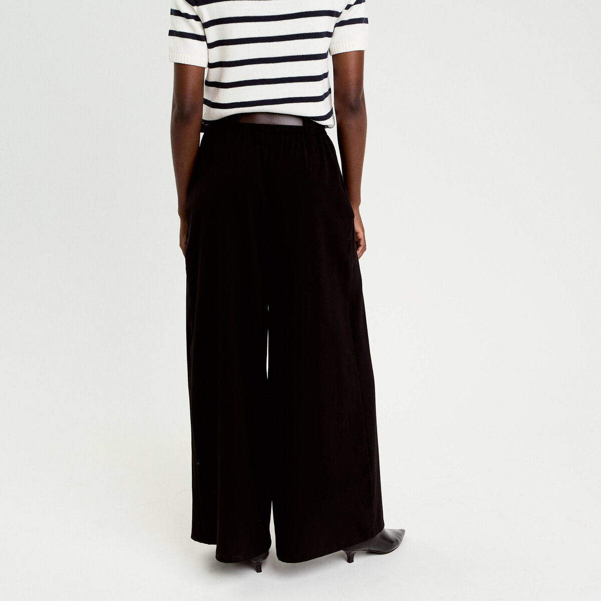 Pantalon large avec ceinture noir femme