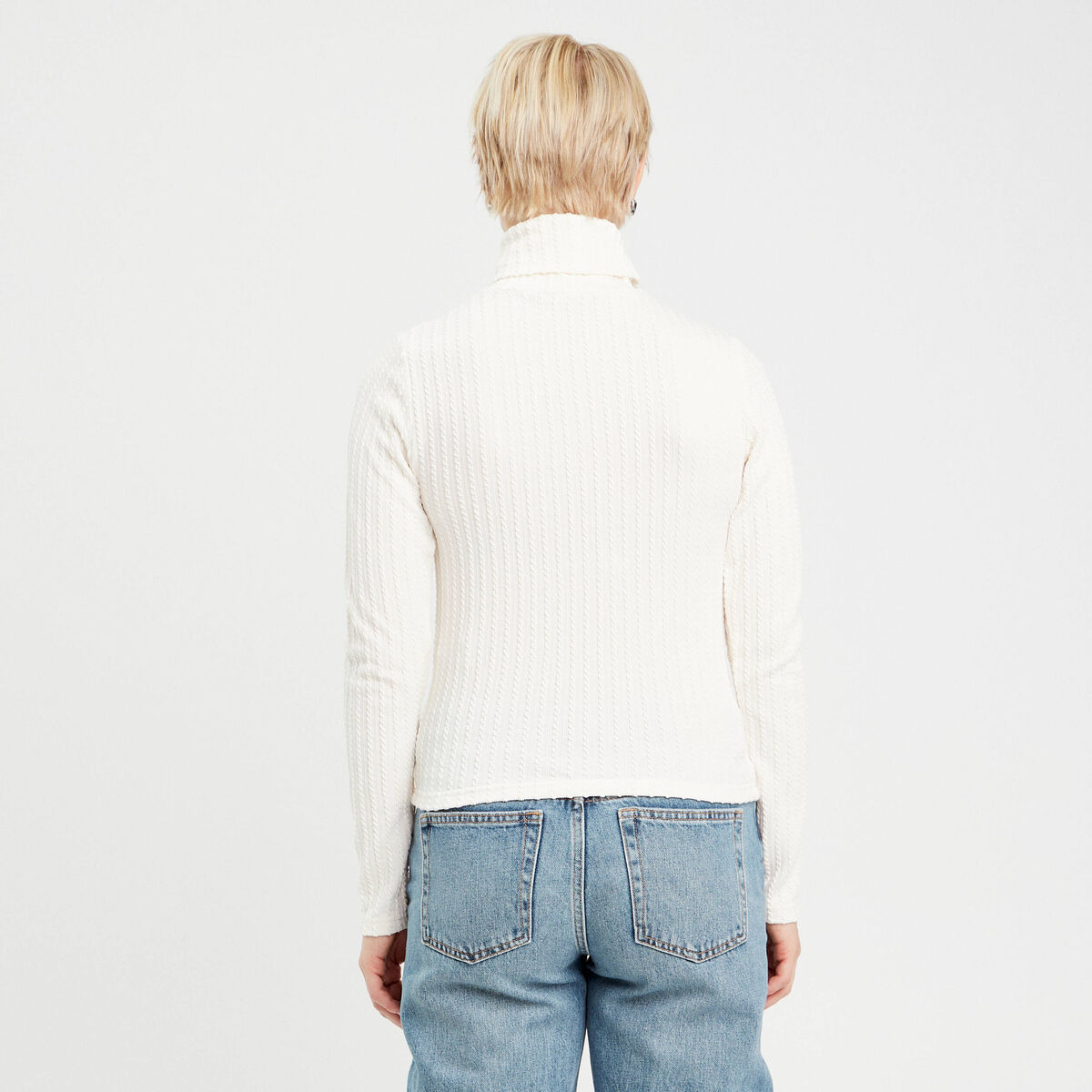 T-shirt col roulé ecru femme