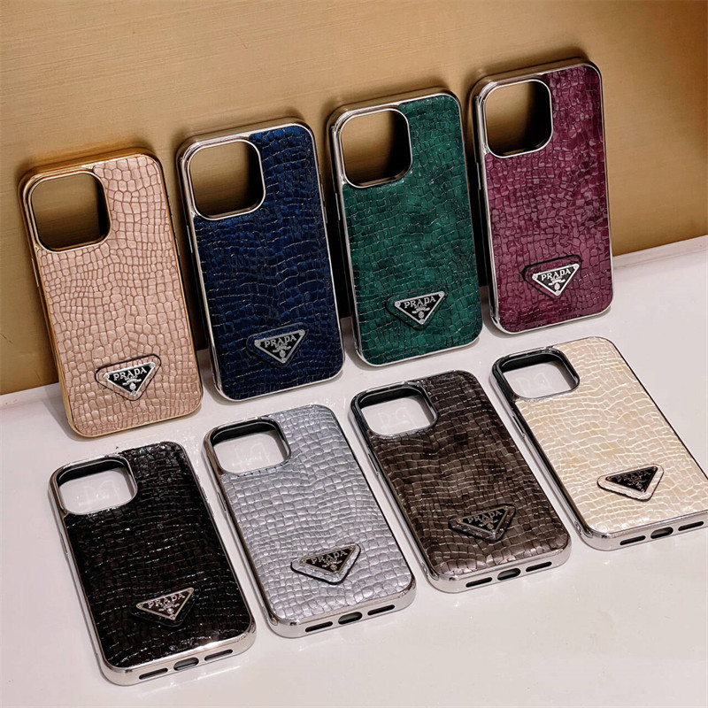 プラダ iphone17/17pro ケース パイソン 型押し prada スマホケース メッキ iphone16/15proケース ブランド コピー iphone14/13ケース お揃い iphone12/12プロ ケース かわいい ブランド