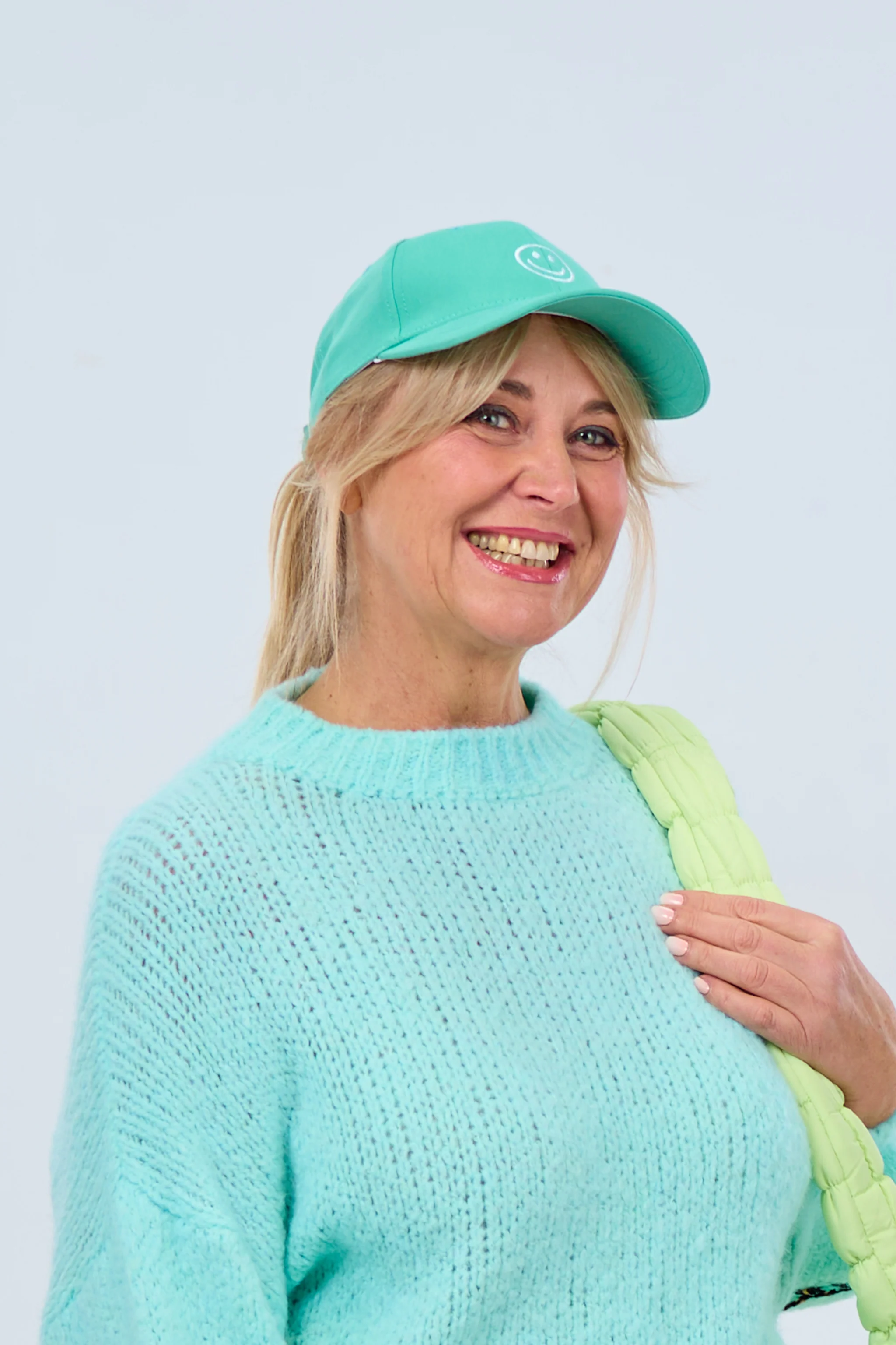 Kappe mit aufgesticktem Smiley, mint