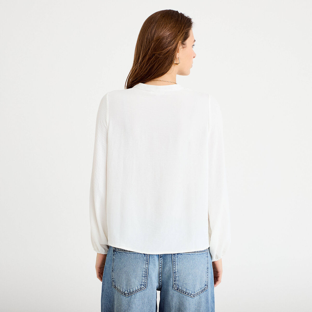 Blouse ajourée col v manches longues ecru femme