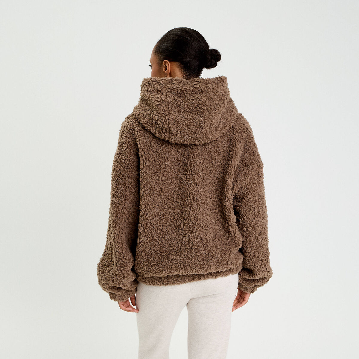 Veste bas resserré à capuche marron femme