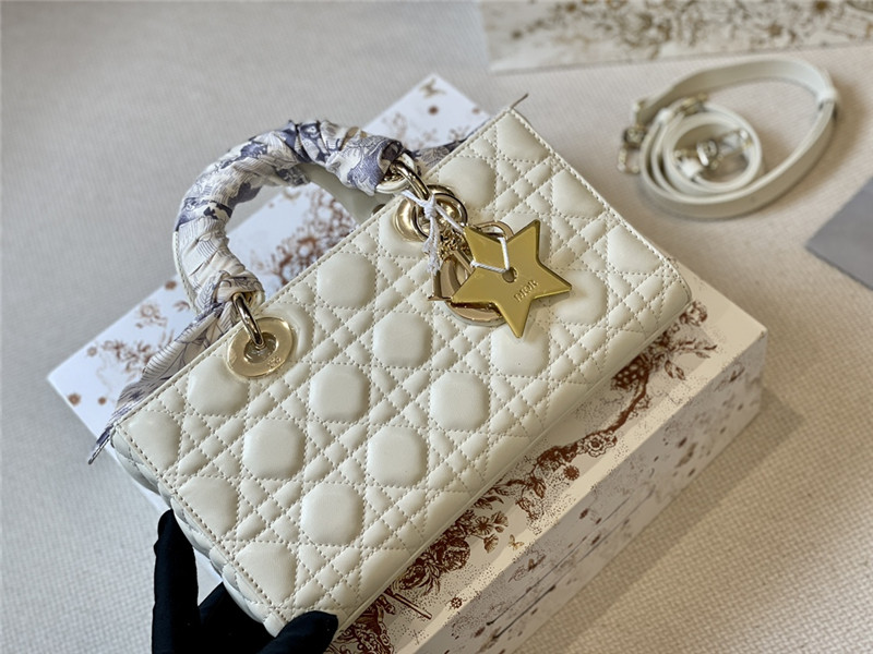 レディ D-JOY バッグ dior ショルダー バッグ ミニ ディオール バッグ 激安 コピー ハイ ブランド ポシェット 横型 可愛い 女性