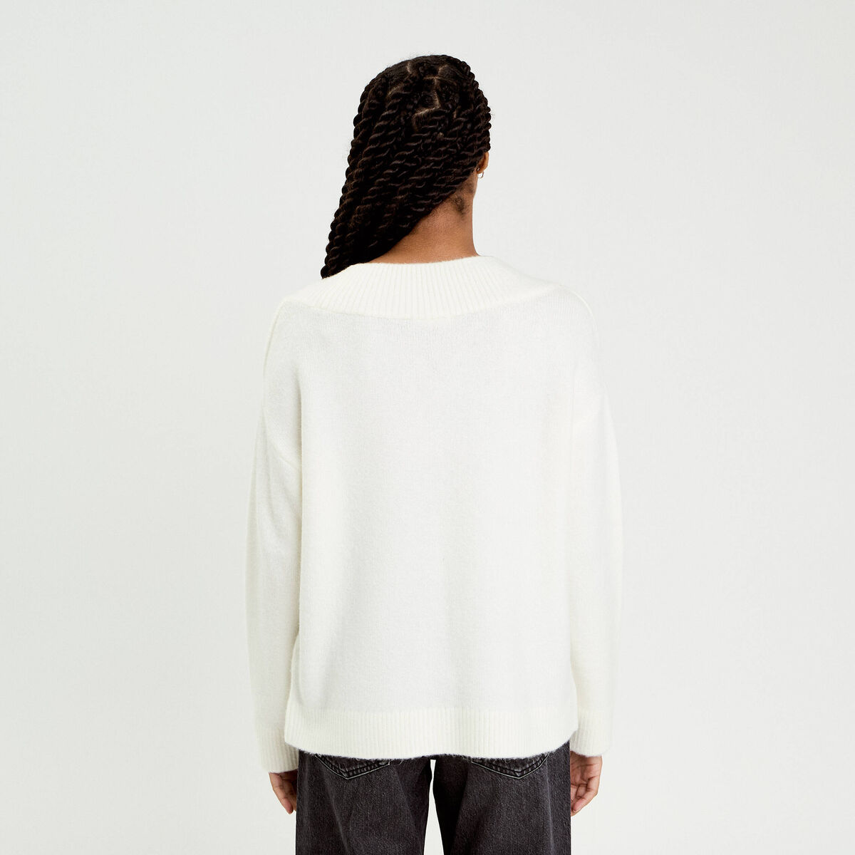 Pull oversize col v manches longues ecru femme