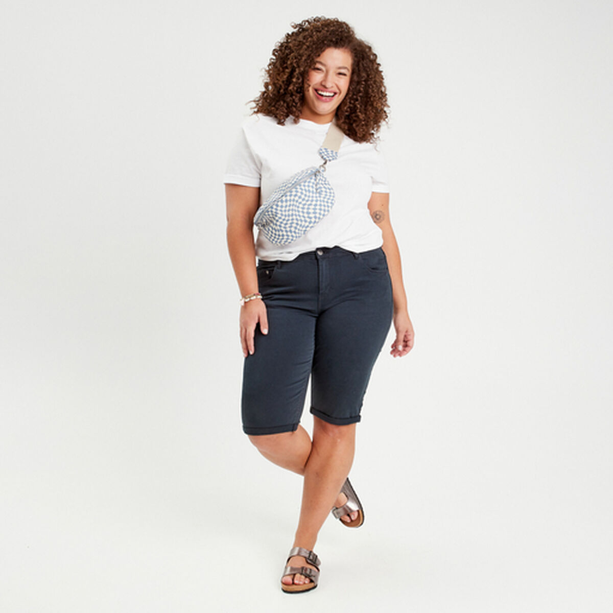 Pantacourt bleu marine femme