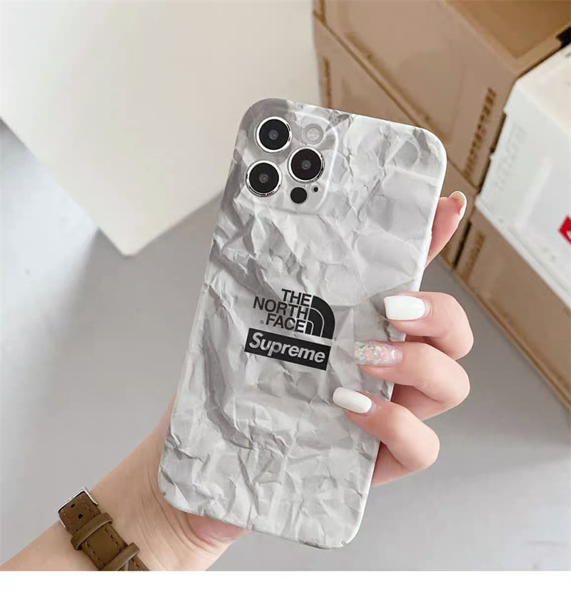 iphone16/16promax ケース supreme ノース フェイス 2024 iphone15/14pro ケース シワ夜光 おしゃれ iphone13pro/12 ケース 男女兼用 アイフォン11pro maxカバー おすすめ