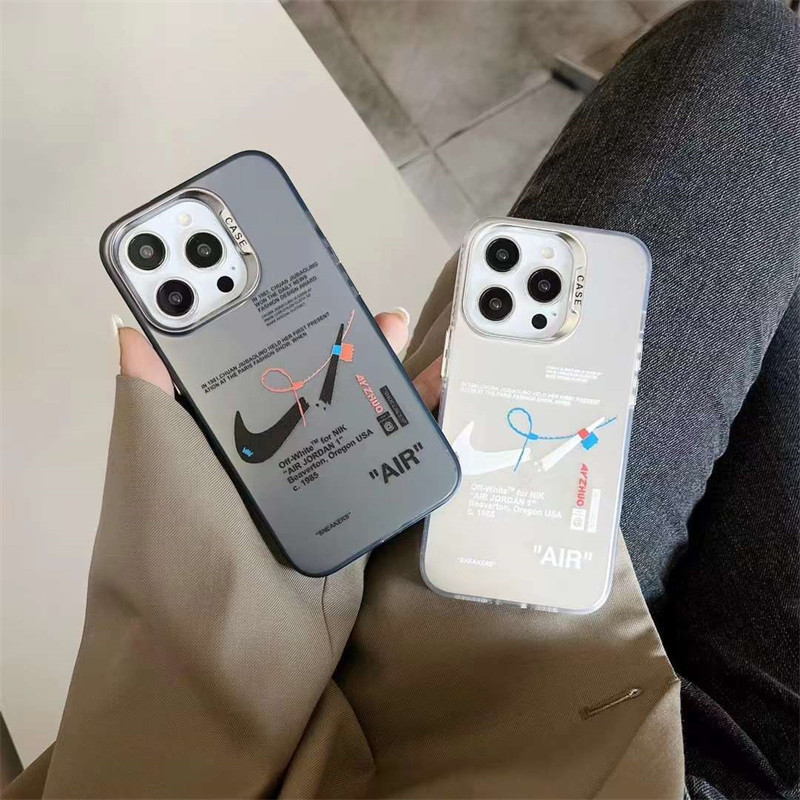ナイキ iphone16/15/15pro クリアケースおすすめ iphone14pro max/13 スマホケース 人気 高校生 携帯カバー iphone12pro ブランドコピー iphone ケース パロディ 安全