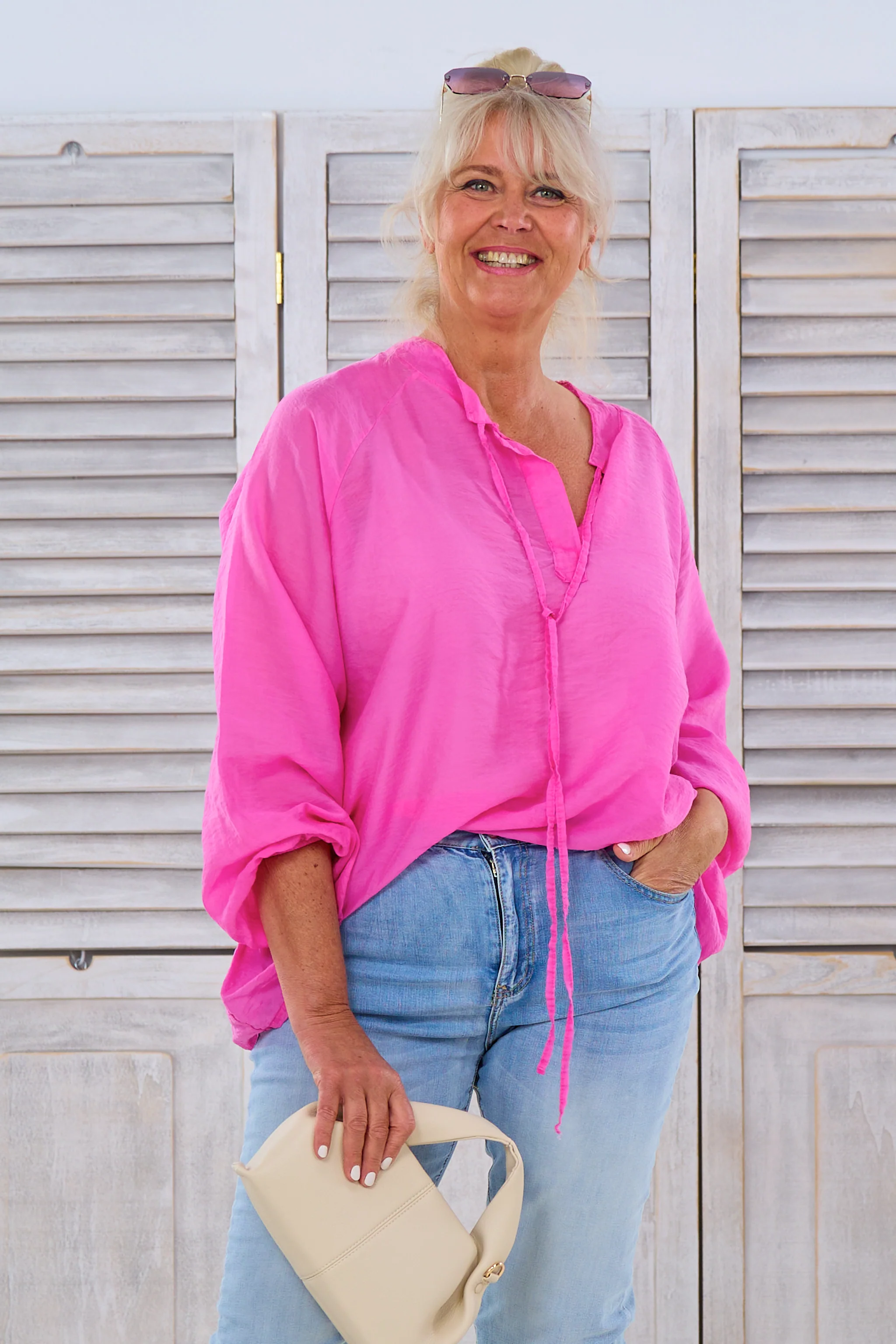 Oversized Bluse mit V-Ausschnitt, pink