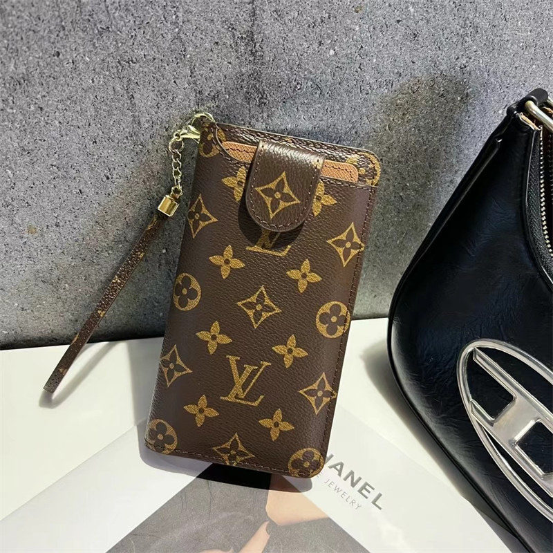 ヴィトン 全機種対応 スマホケース gucci 手帳型 全機種対応 スマホケース ブランド スマホケース ギャラクシー 手帳 型 android スマホカバー xperia 手帳 型 スマホケース カード収納
