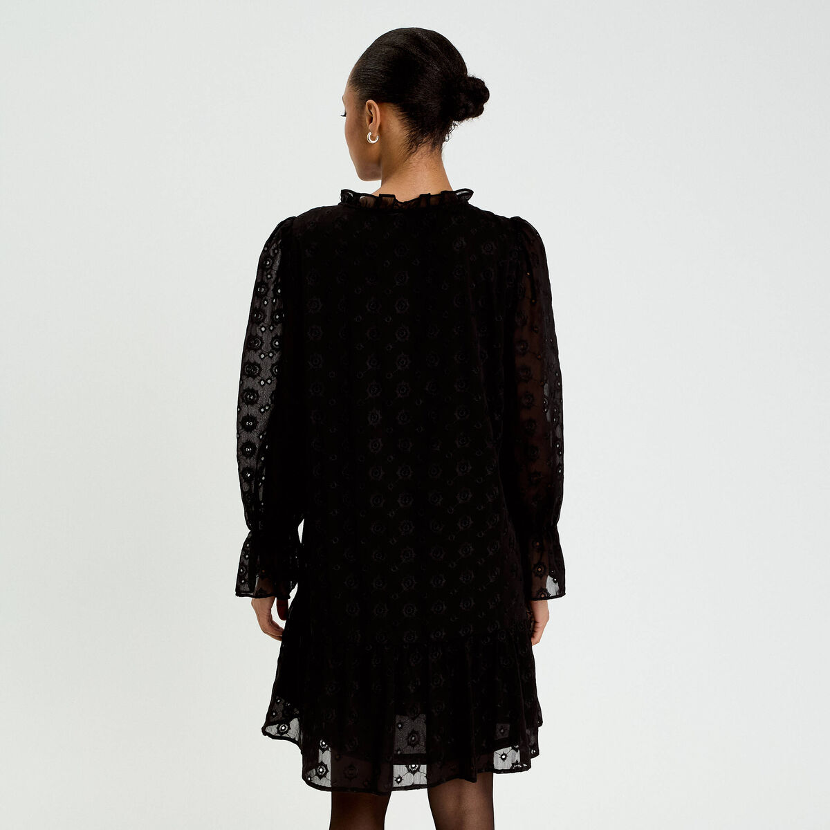 Robe évasée en voile brodé noir femme